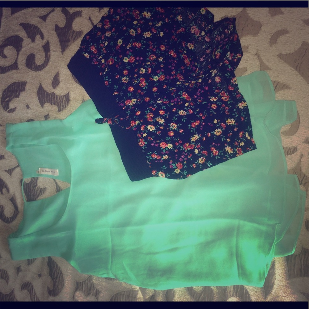 Aqua Top and Floral bottoms! Spring Style